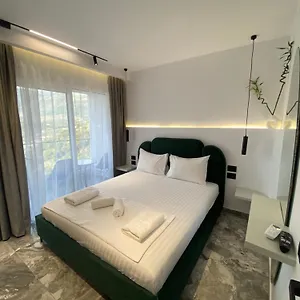 Hotel Mesun, Himare
