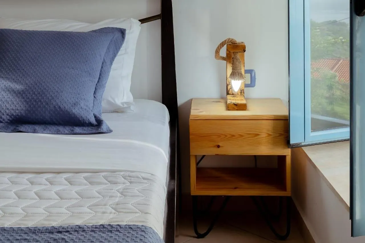 Alex Boutique Hotel Himarë 0*,  Albania