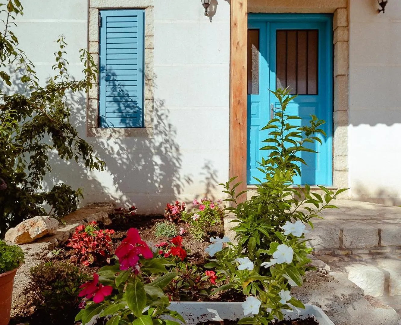 Alex Boutique Hotel Himarë Bed and breakfast