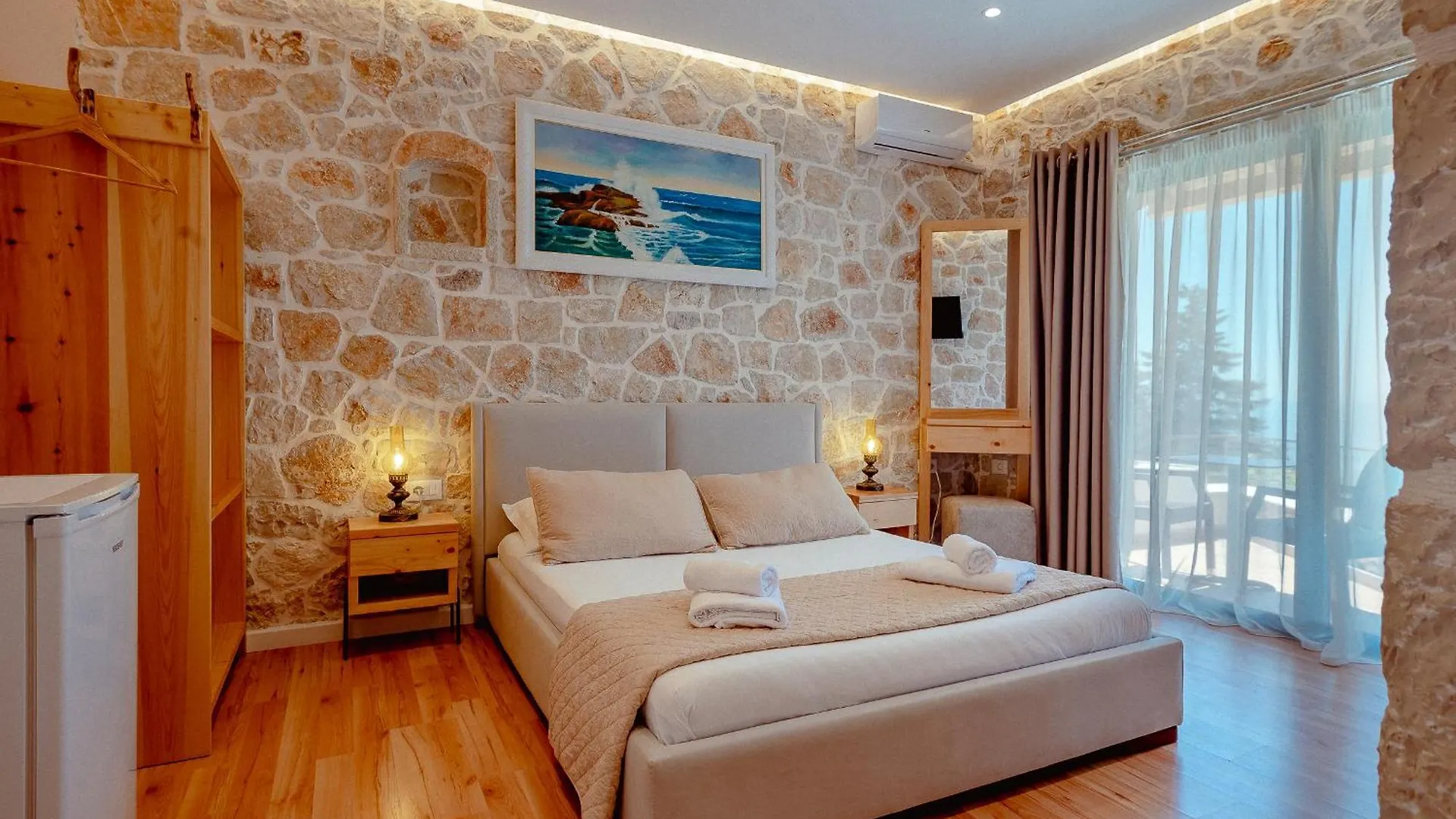 Alex Boutique Hotel Himarë Albania