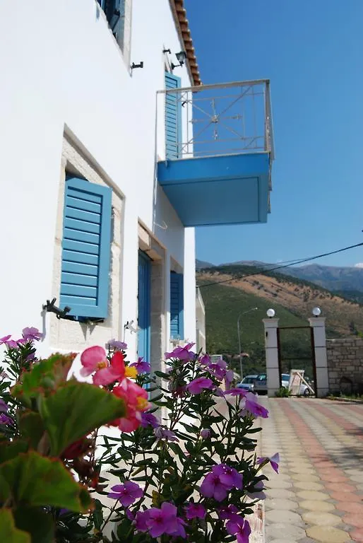 Alex Boutique Hotel Himarë Bed and breakfast